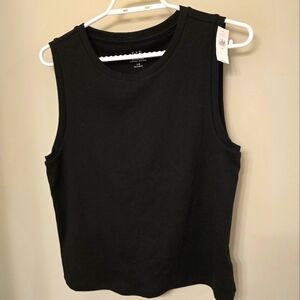 NWT | Gap SZ Large cropped tank top | Black sleeveless shirt